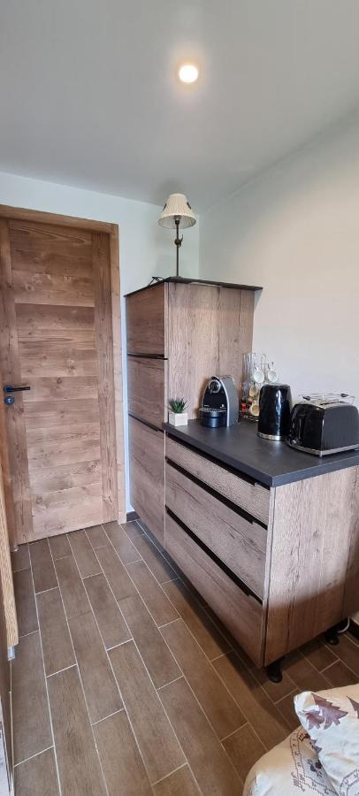 Studio Uissan Pour 5 Personnes A Cote Des Pistes Huez Exterior foto
